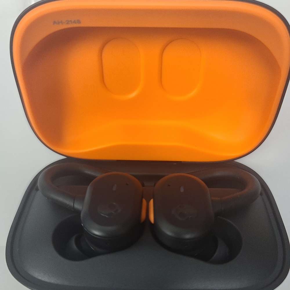 (NWOT) Skullcandy Push Active True Wireless In- Ear Earbuds